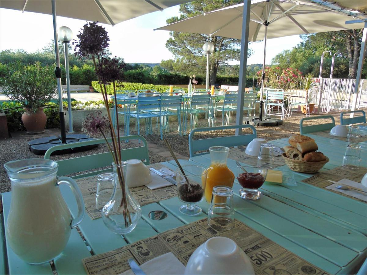 Hotel Domaine Le Moulin Neuf Saint-Quentin-la-Poterie Zewnętrze zdjęcie